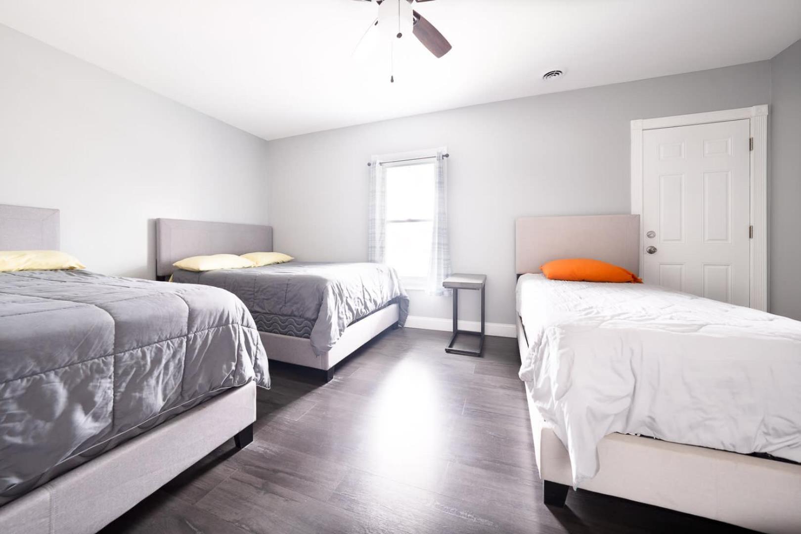 Comfy 4Br, 1 Bath Near The Falls & Casino Niagara Şelalesi Dış mekan fotoğraf